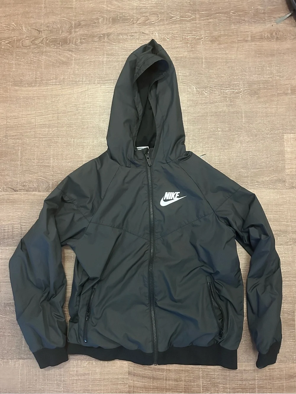 Nike Black Hooded Kid’s Windbreaker Jacket